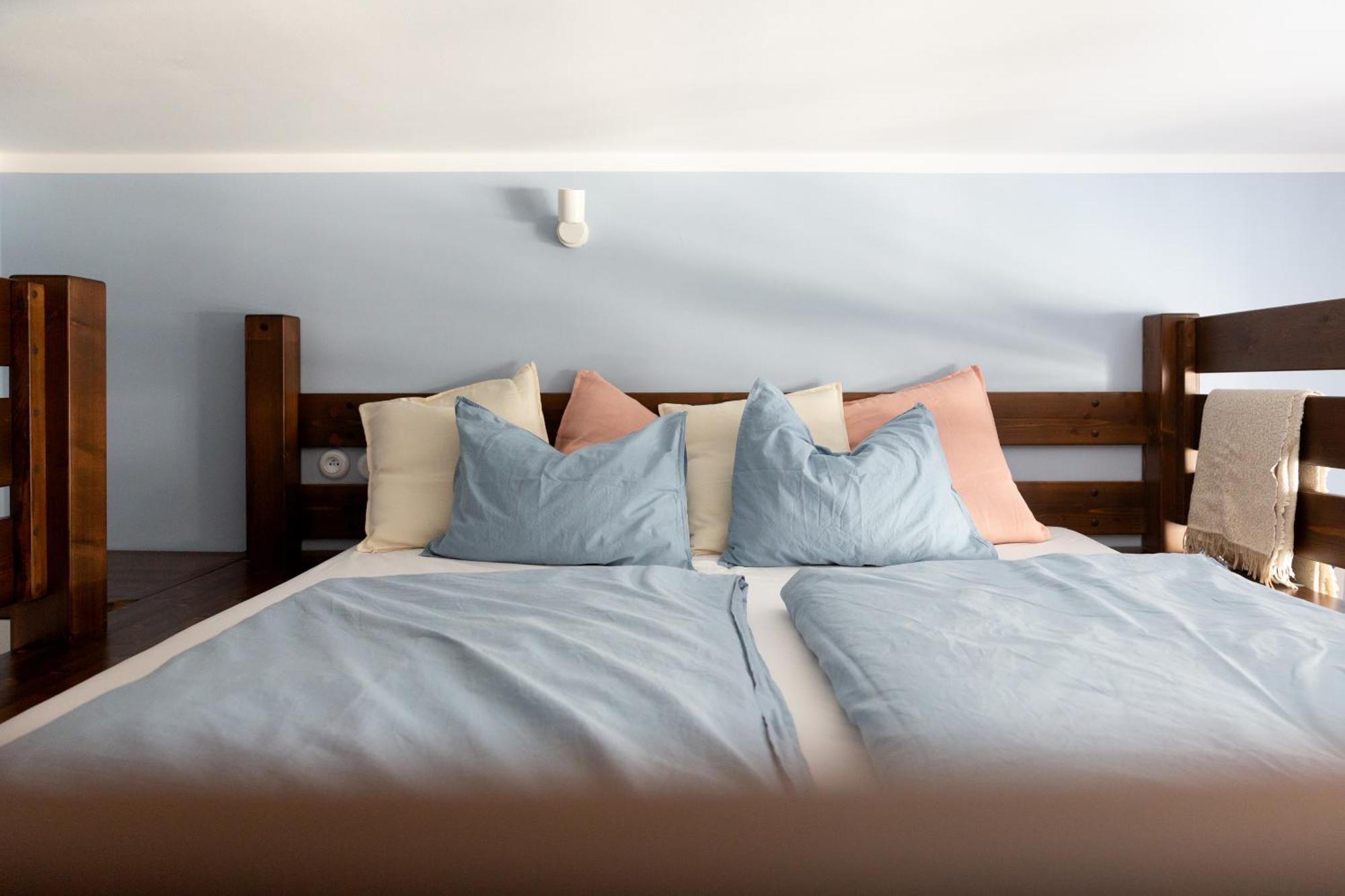 Evergreen - Old Town Spacious Stylish Apartment With Ac And One And A Half Bath, Baby & Kid- Friendly Bratislava Exteriér fotografie