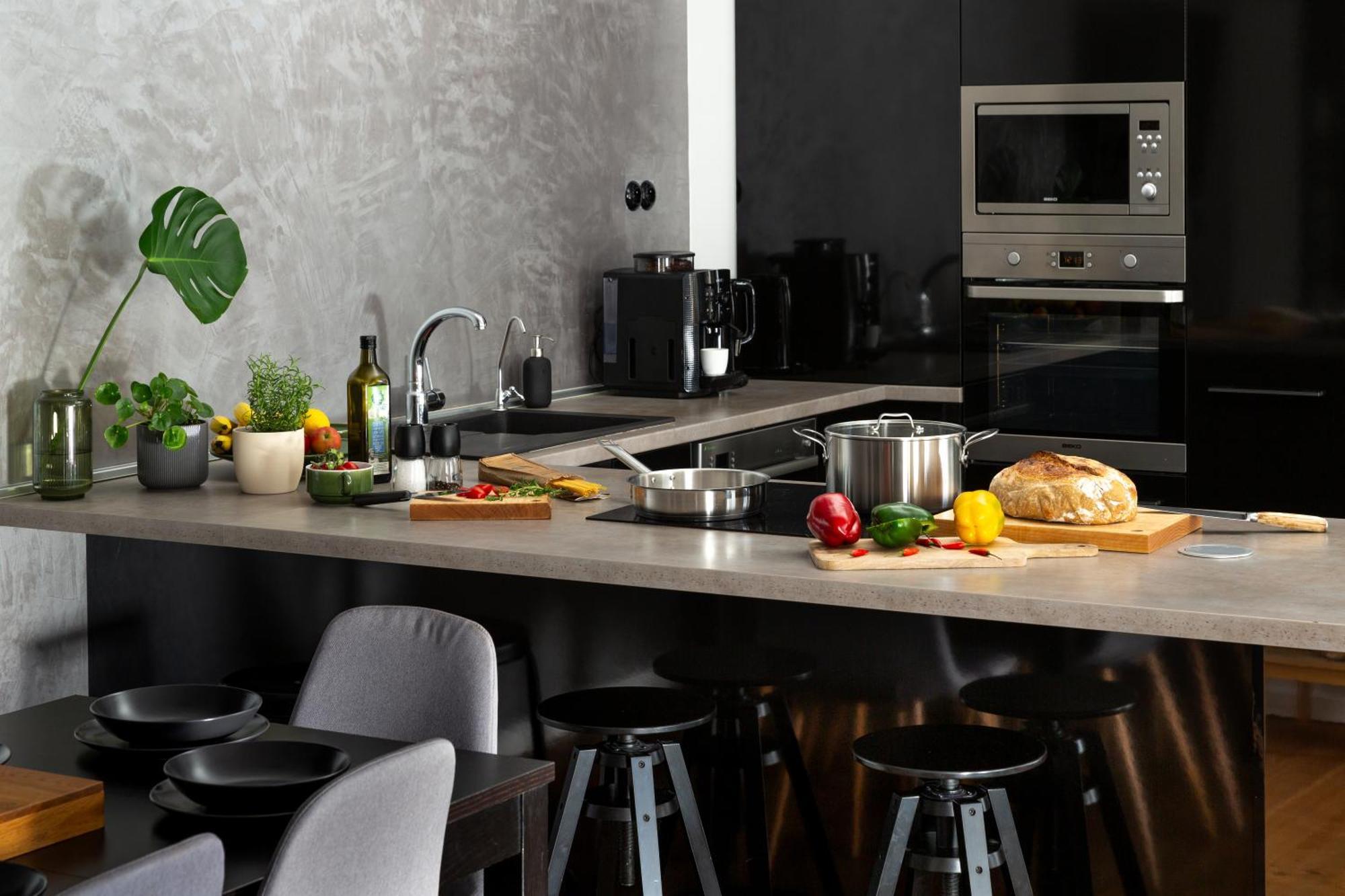 Evergreen - Old Town Spacious Stylish Apartment With Ac And One And A Half Bath, Baby & Kid- Friendly Bratislava Exteriér fotografie